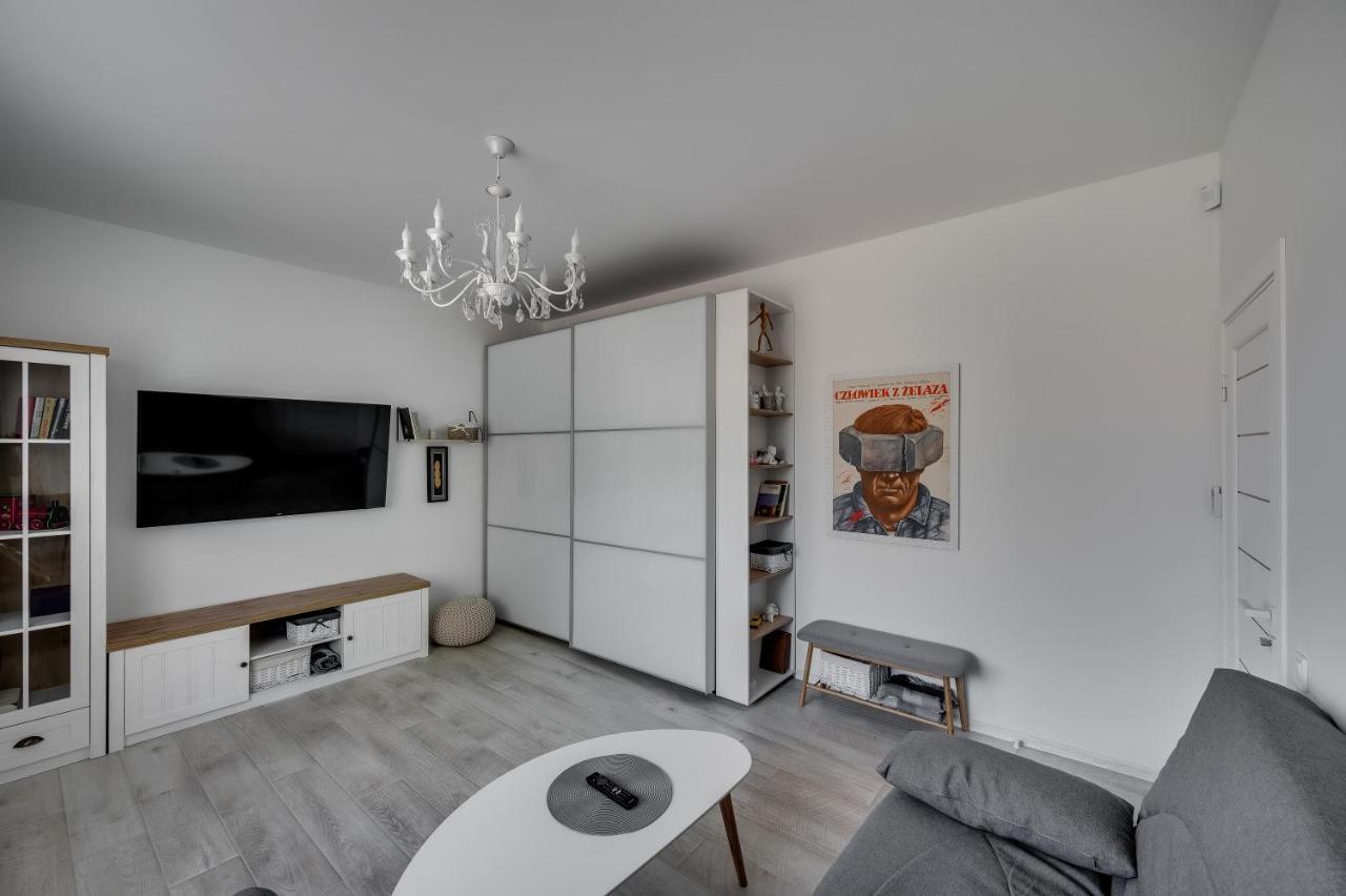 White Apartment Scandinavian Style Zaporizhia Eksteriør bilde
